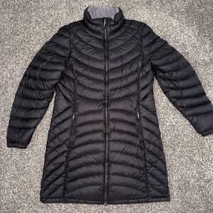 LL Bean Ultralight Women’s 3/4 Length Down Puffer Jacket (Black)